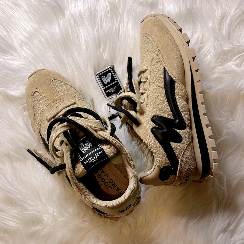 Marc Jacobs Teddy Jogger Sneaker. New, Never Worn.